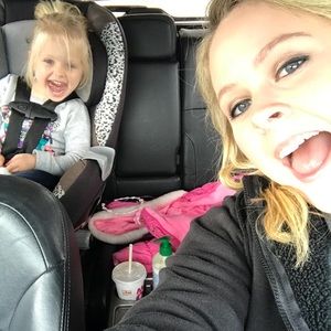 Meet your Posher, Megan